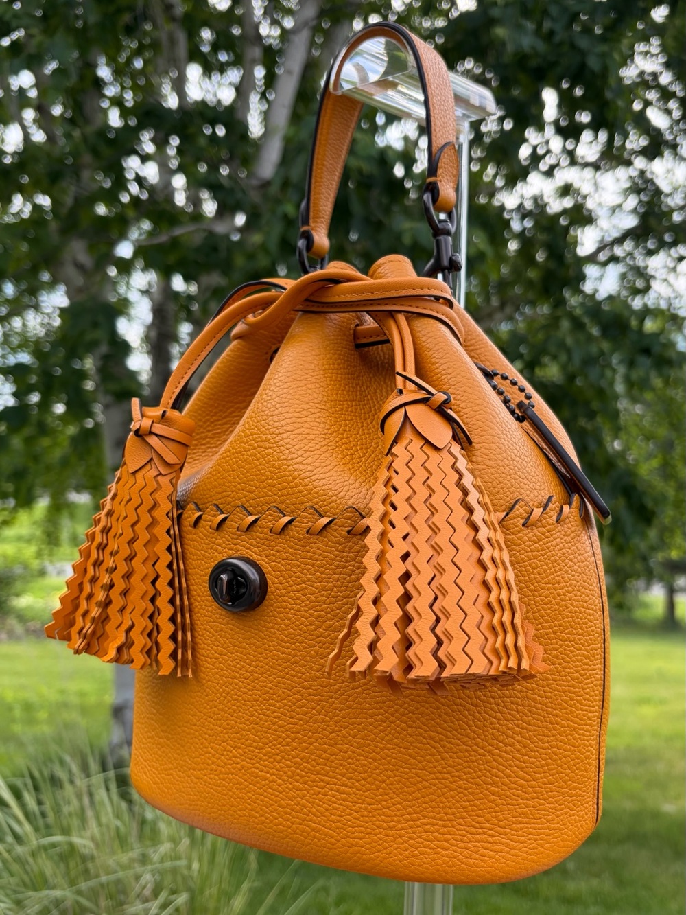 Coach Lora Whipstitch Bucket Bag Pebble Leather Like New - Picture 16 of 17
